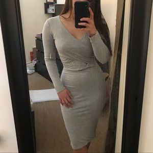 Body hugging gray dress from H&M